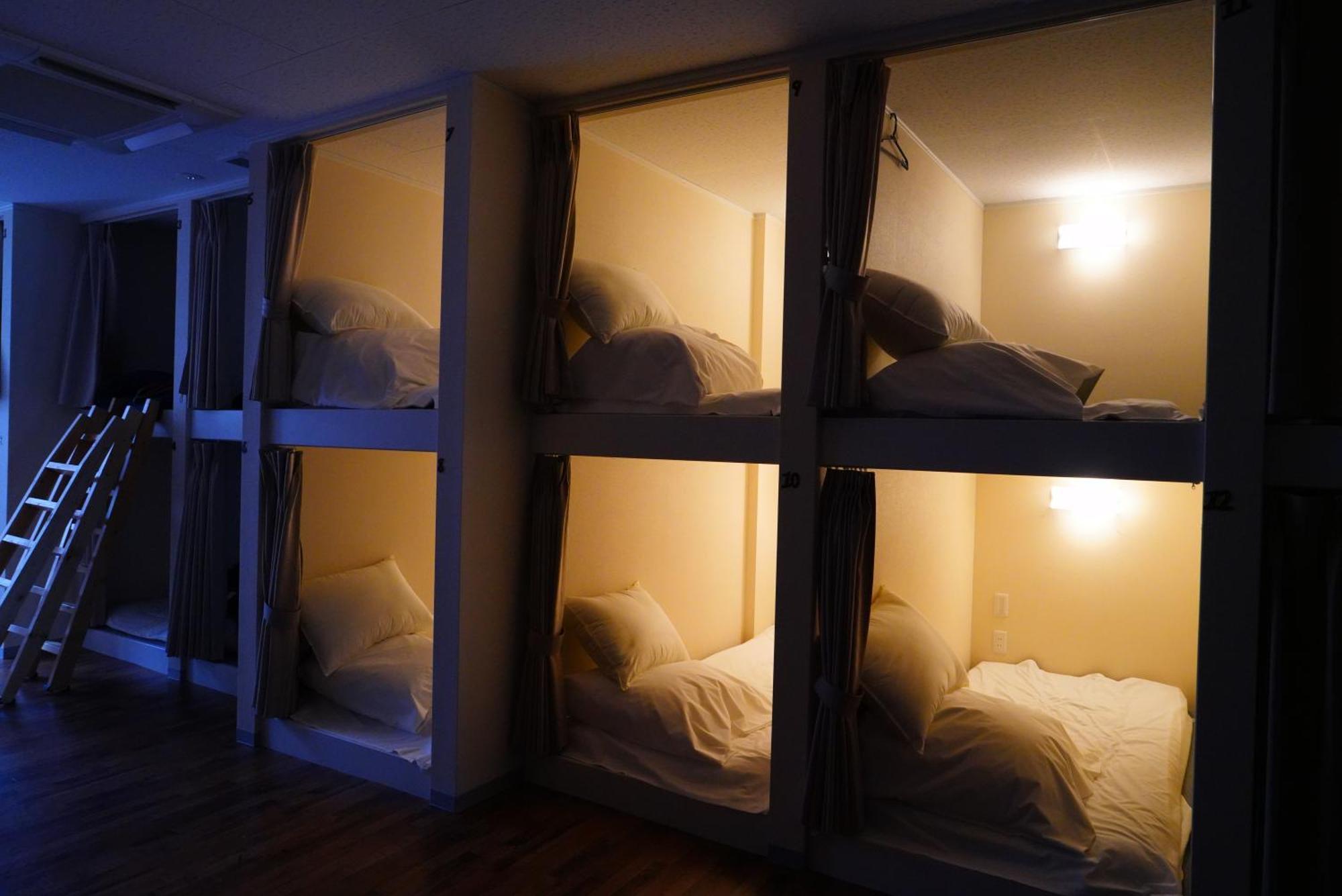 One Hostel Himeji Bilik gambar